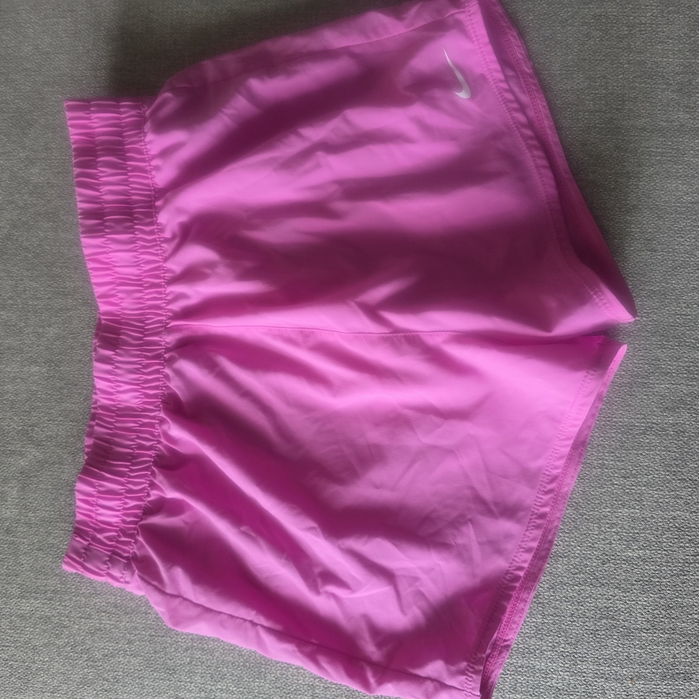 Nike Pink Athletic Shorts Lightweight and Eye-Catching